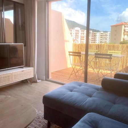 Superbe T2 Equipe Proche Centre Ville Ajaccio Avec Parking Εξωτερικό φωτογραφία