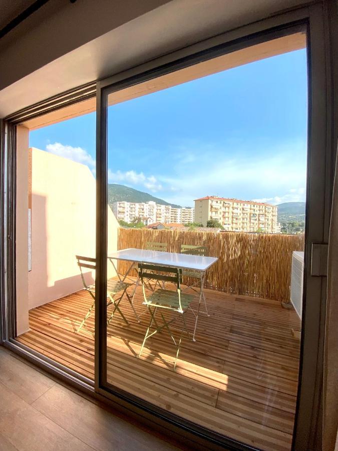 Superbe T2 Equipe Proche Centre Ville Ajaccio Avec Parking Εξωτερικό φωτογραφία